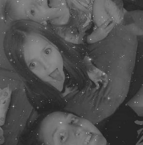 Meet your Posher, Kemberly